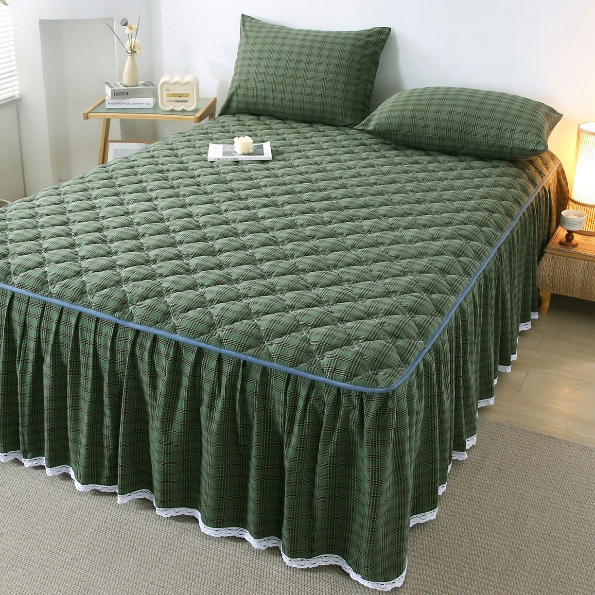 91家纺网 家纺一手货源 找家纺 欧妮家纺 2026新款无印全棉水洗棉夹棉单床裙-三件套 全棉夹棉床裙重楼绿