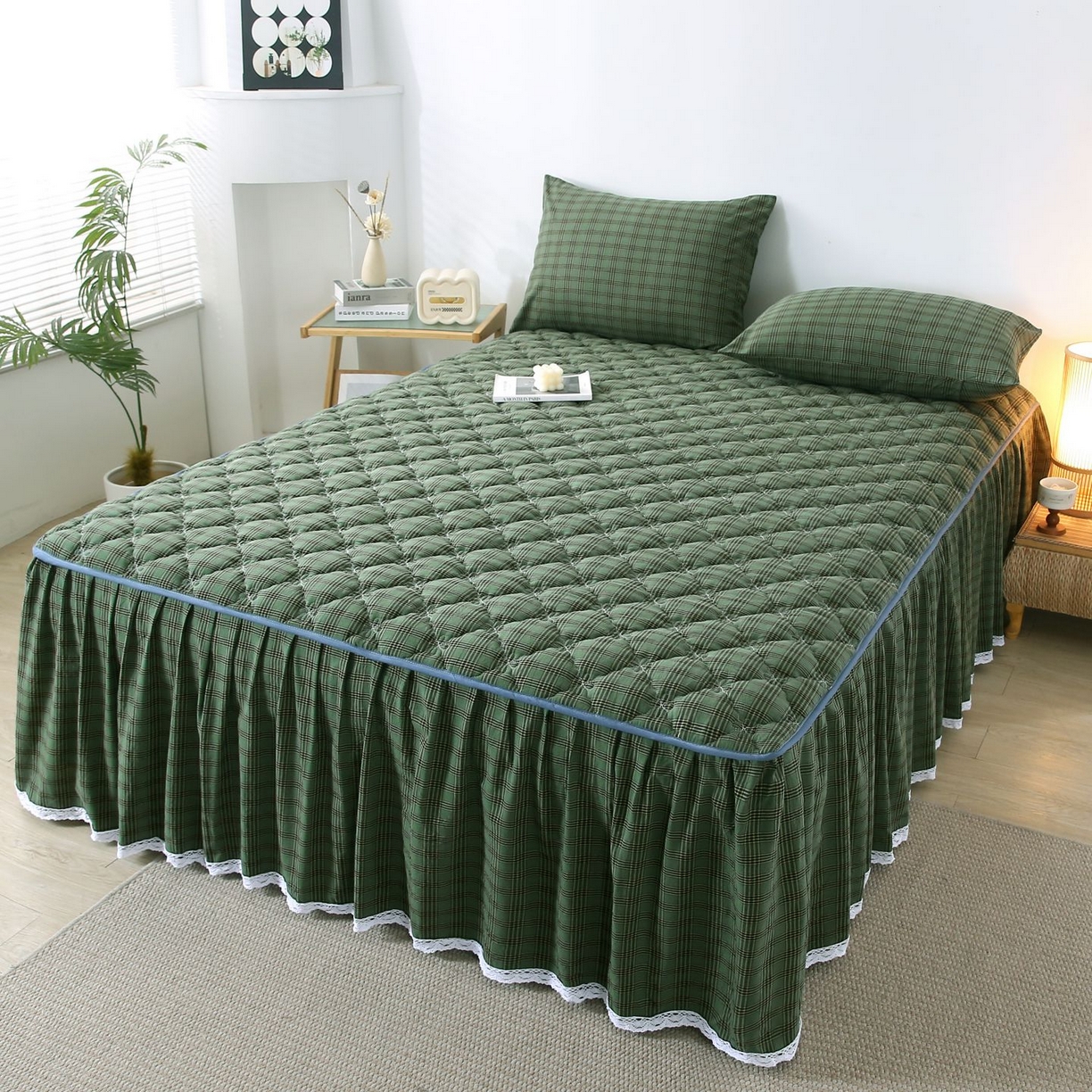 91家纺网 家纺一手货源 找家纺 欧妮家纺 2026新款无印全棉水洗棉夹棉单床裙-三件套 全棉夹棉床裙重楼绿