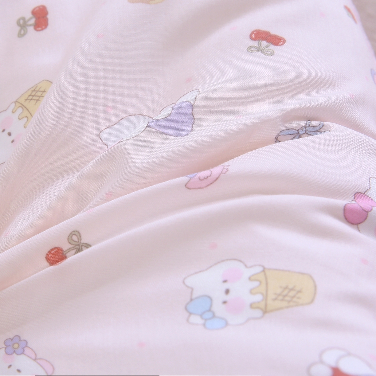 91家纺网 家纺一手货源 找家纺 珍贝家纺 2026新款全棉双层纱豆豆连套枕 小猫-粉