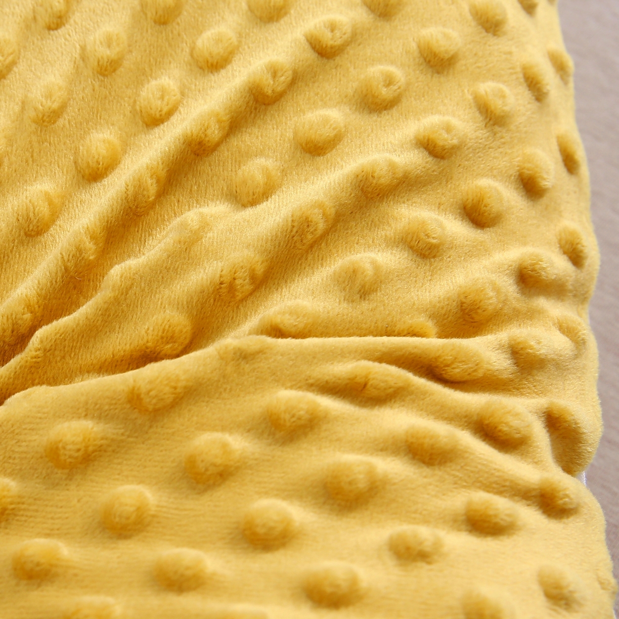 91家纺网 家纺一手货源 找家纺 珍贝家纺 2026新款全棉双层纱豆豆连套枕 小兔-黄