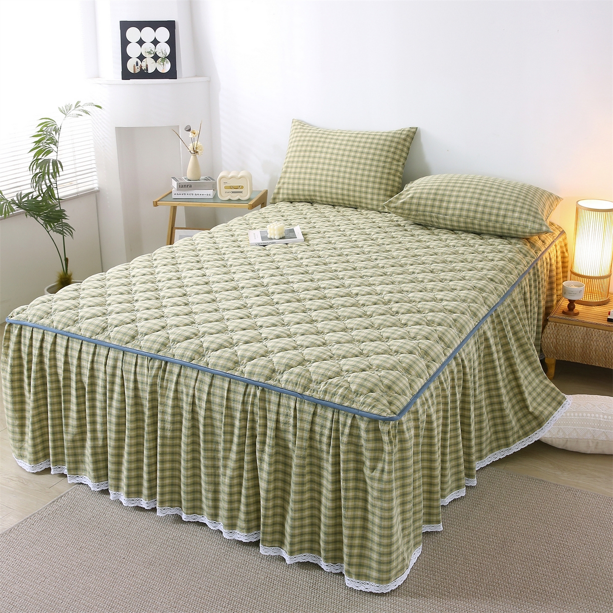 91家纺网 家纺一手货源 找家纺 欧妮家纺 2026新款无印全棉水洗棉夹棉单床裙-三件套 全棉夹棉床裙浣花草绿