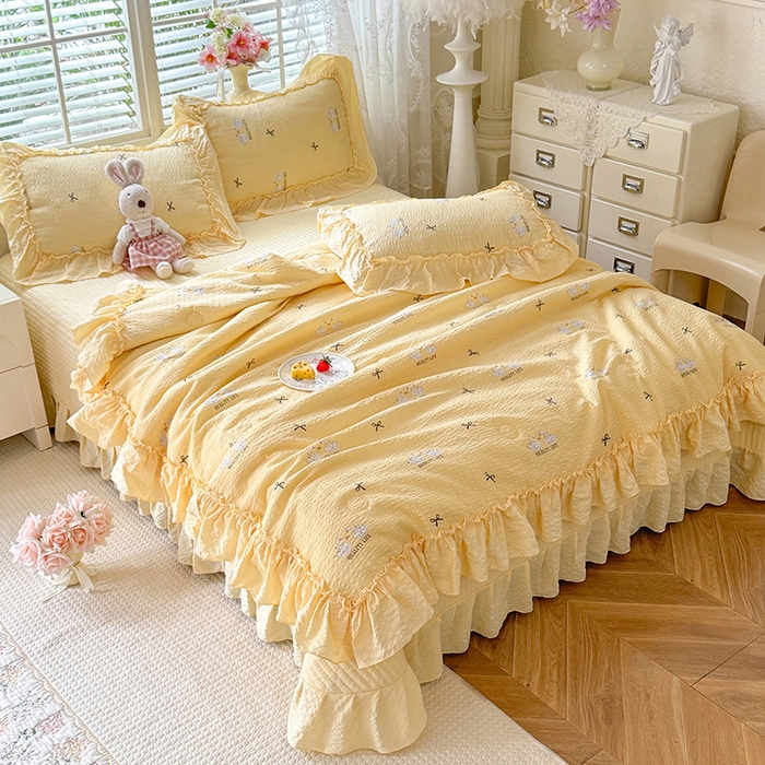 91家纺网 家纺一手货源 找家纺 （总）韩约家纺 2026新款法式大花边床盖款泡芙棉夏凉被空调被四件套