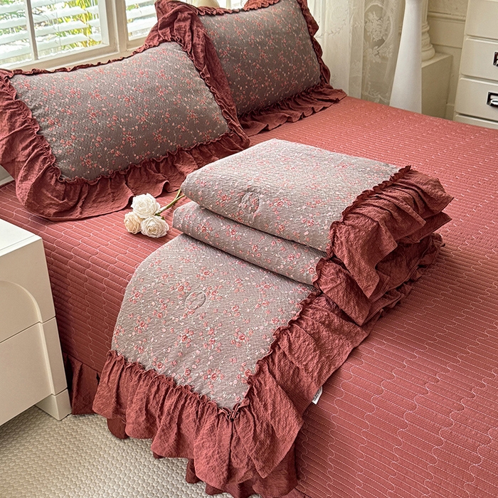 91家纺网 家纺一手货源 找家纺 （总）韩约家纺 2026新款法式大花边床盖款泡芙棉夏凉被空调被四件套