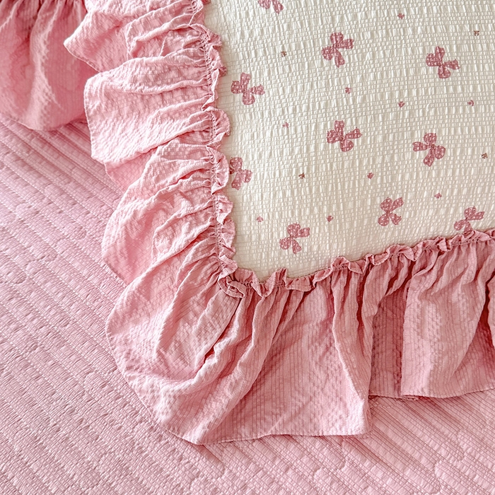 91家纺网 家纺一手货源 找家纺 韩约家纺 2026新款法式大花边床盖款泡芙棉夏凉被空调被四件套 蝶语