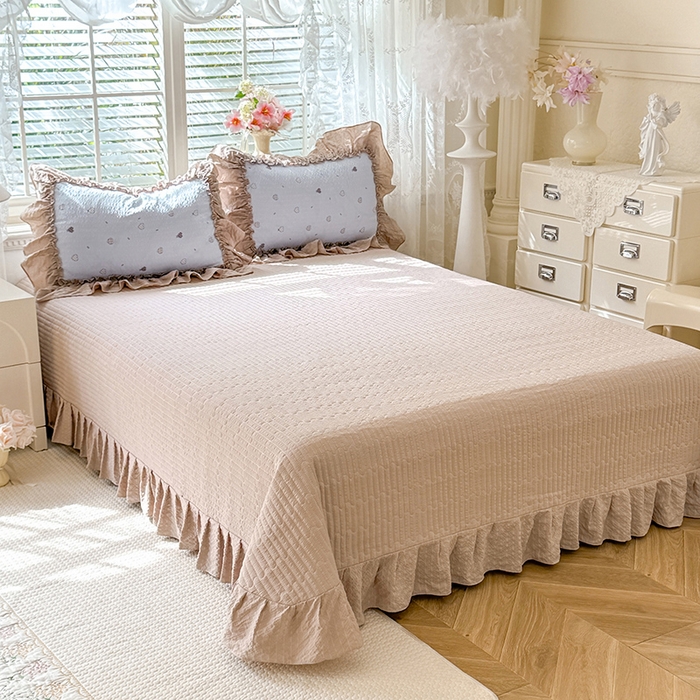 91家纺网 家纺一手货源 找家纺 韩约家纺 2026新款法式大花边床盖款泡芙棉夏凉被空调被四件套 星语