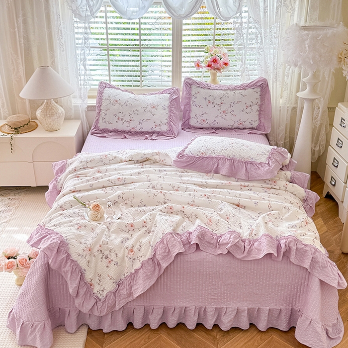 91家纺网 家纺一手货源 找家纺 韩约家纺 2026新款法式大花边床盖款泡芙棉夏凉被空调被四件套 春旭