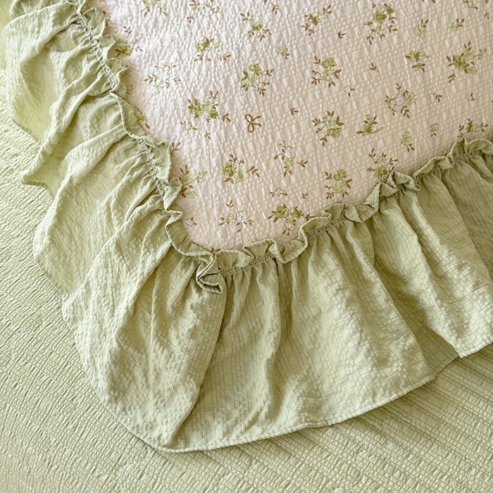 91家纺网 家纺一手货源 找家纺 韩约家纺 2026新款法式大花边床盖款泡芙棉夏凉被空调被四件套 绿意