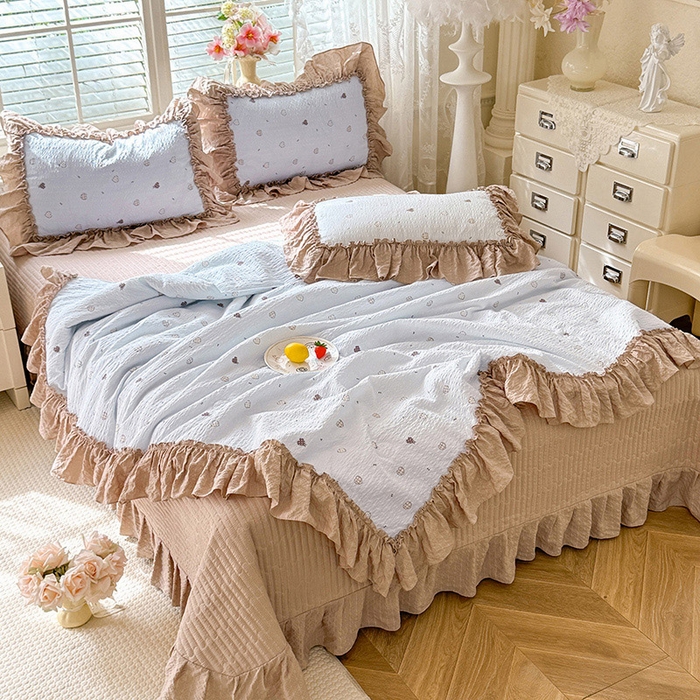 91家纺网 家纺一手货源 找家纺 韩约家纺 2026新款法式大花边床盖款泡芙棉夏凉被空调被四件套 星语