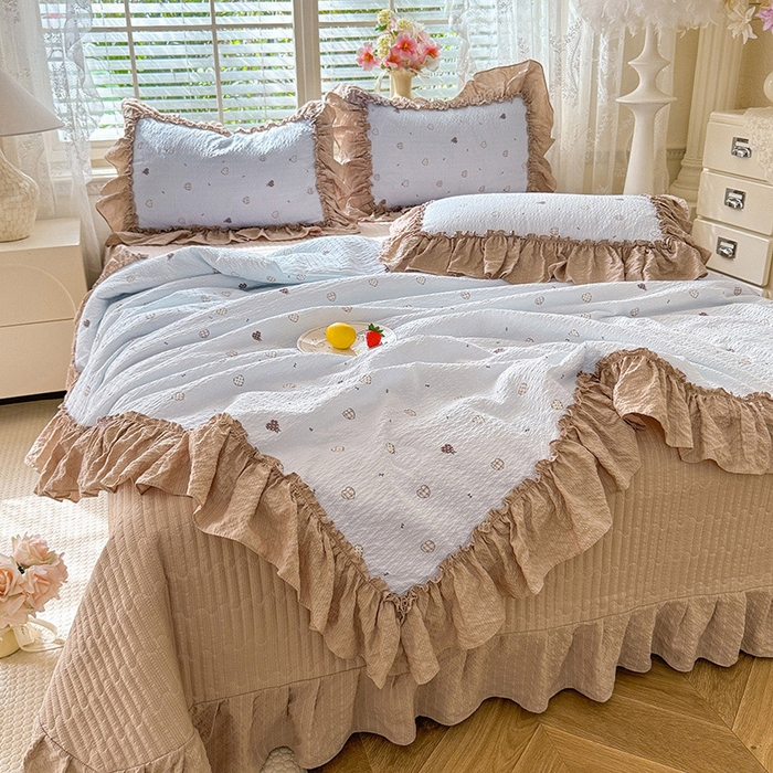 91家纺网 家纺一手货源 找家纺 韩约家纺 2026新款法式大花边床盖款泡芙棉夏凉被空调被四件套 星语