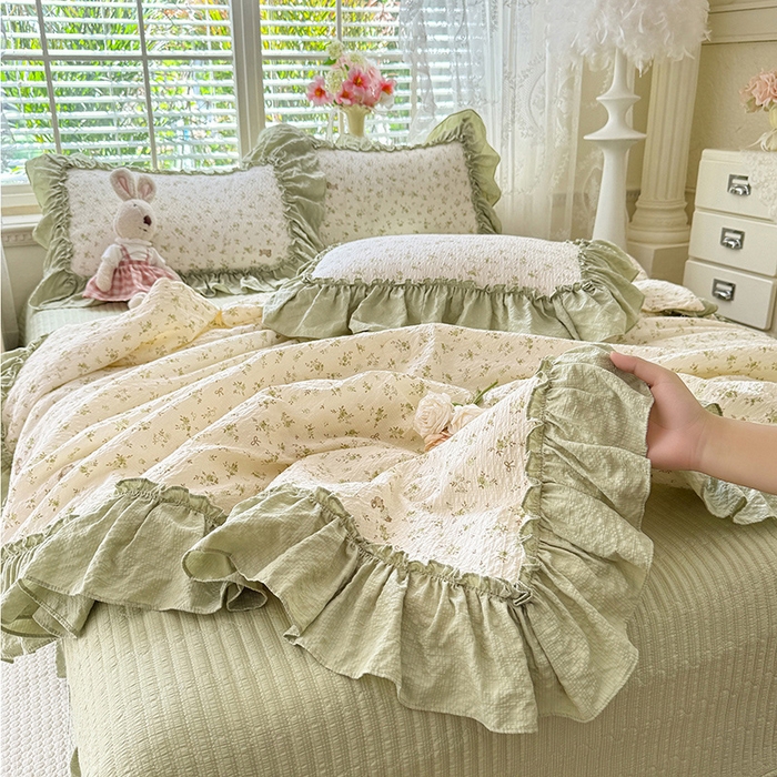 91家纺网 家纺一手货源 找家纺 韩约家纺 2026新款法式大花边床盖款泡芙棉夏凉被空调被四件套 绿意