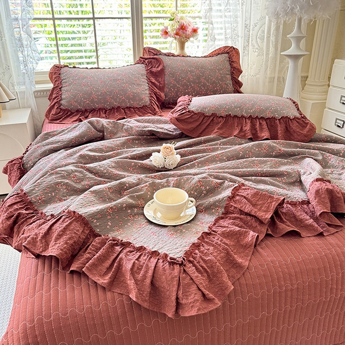 91家纺网 家纺一手货源 找家纺 韩约家纺 2026新款法式大花边床盖款泡芙棉夏凉被空调被四件套 仟香