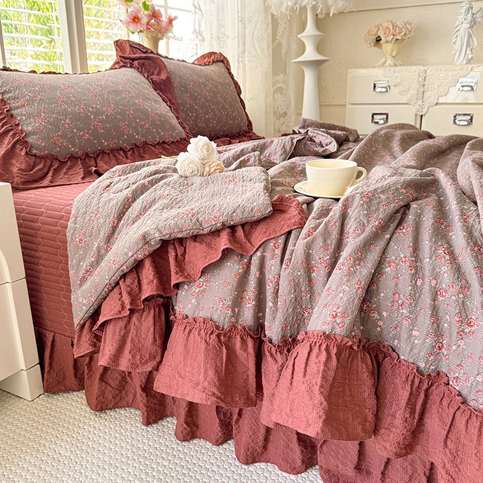 91家纺网 家纺一手货源 找家纺 韩约家纺 2026新款法式大花边床盖款泡芙棉夏凉被空调被四件套 仟香