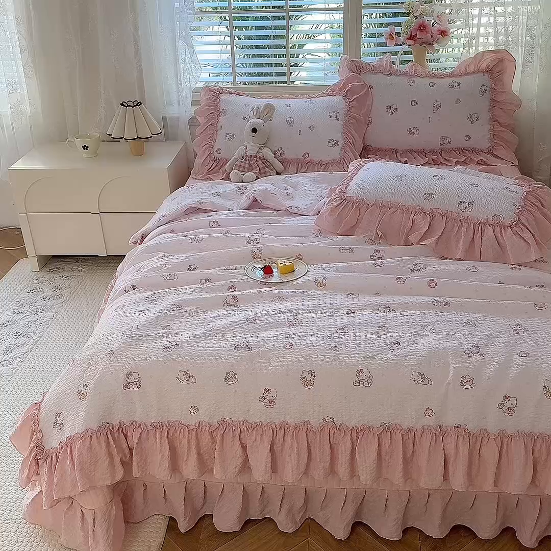 91家纺网 家纺一手货源 找家纺 韩约家纺 2026新款法式大花边床盖款泡芙棉夏凉被空调被四件套 宝贝甜心