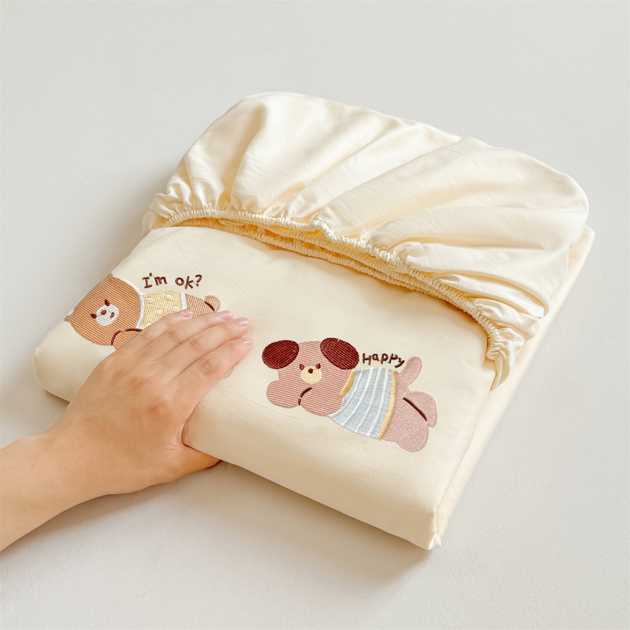 91家纺网 家纺一手货源 找家纺 居眠 2026新款A类全棉卡通刺绣单层童话乐园床笠 童话乐园-白