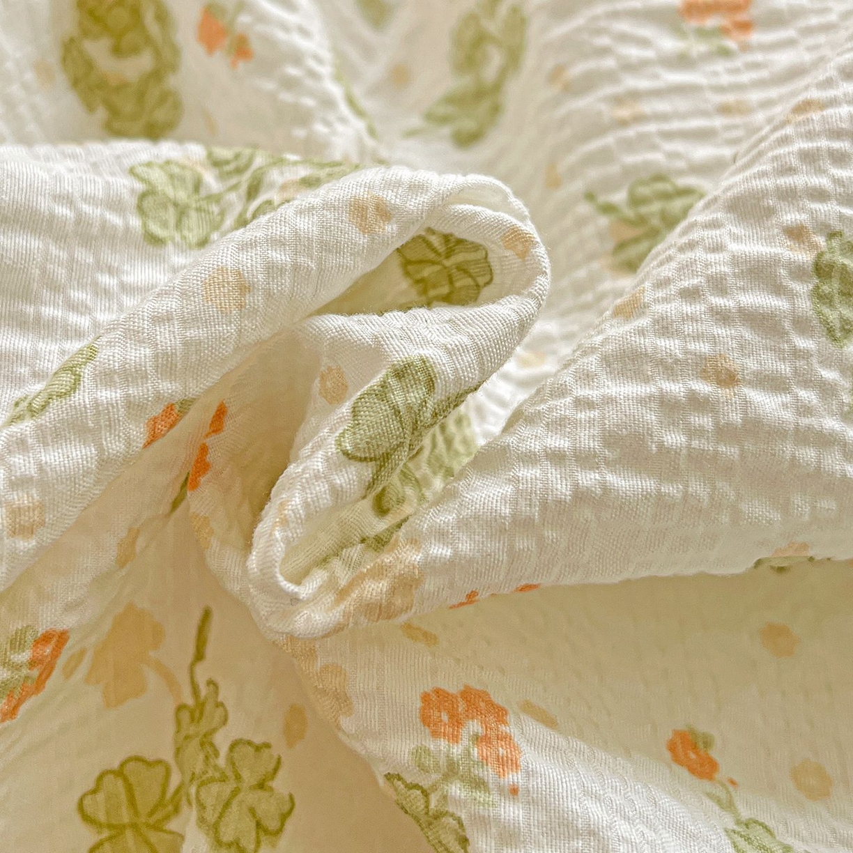 91家纺网 家纺一手货源 找家纺 欧妮家纺 2026新款泡芙棉印花四件套-跑量款 泡芙-甜美星星人