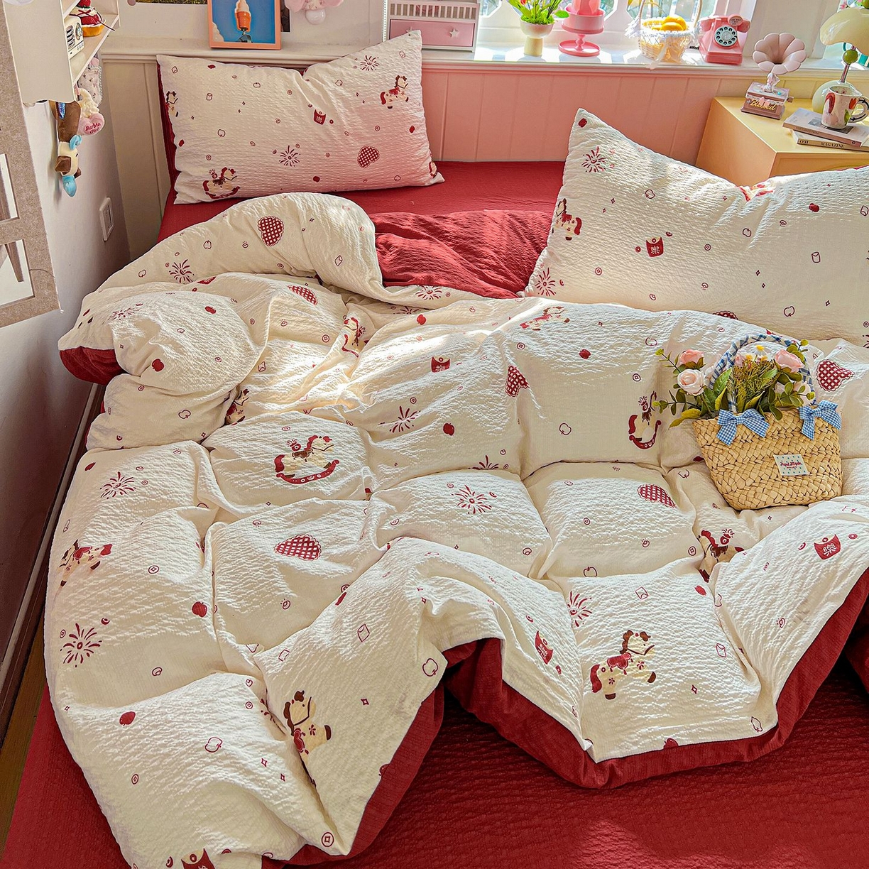 91家纺网 家纺一手货源 找家纺 欧妮家纺 2026新款泡芙棉印花四件套-跑量款 泡芙-鸿运小马