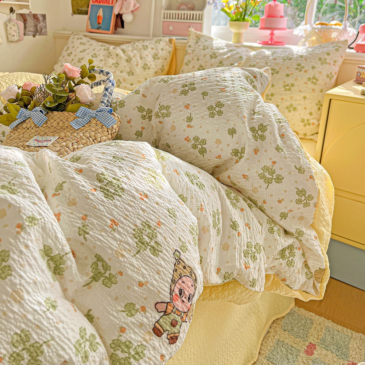 91家纺网 家纺一手货源 找家纺 欧妮家纺 2026新款泡芙棉印花四件套-跑量款 泡芙-甜美星星人