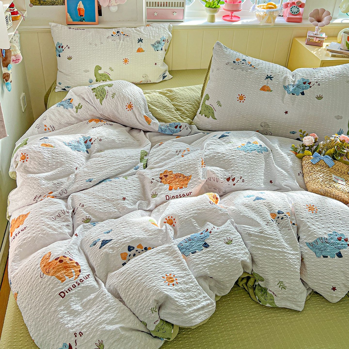 91家纺网 家纺一手货源 找家纺 欧妮家纺 2026新款泡芙棉印花四件套-跑量款 泡芙-恐龙日记