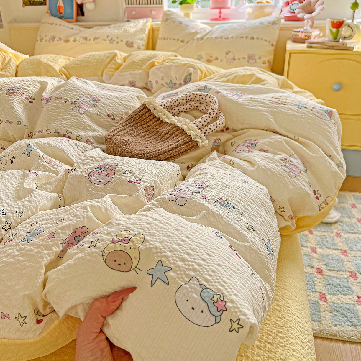 91家纺网 家纺一手货源 找家纺 欧妮家纺 2026新款泡芙棉印花四件套-跑量款 泡芙-萌宠派对（黄）