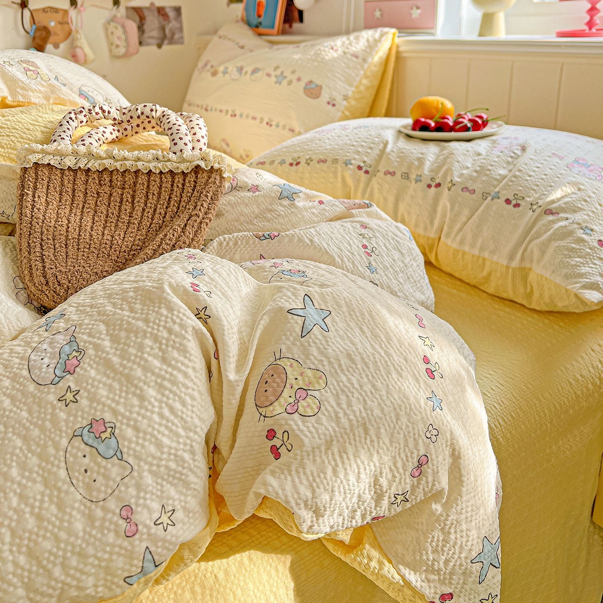 91家纺网 家纺一手货源 找家纺 欧妮家纺 2026新款泡芙棉印花四件套-跑量款 泡芙-萌宠派对（黄）