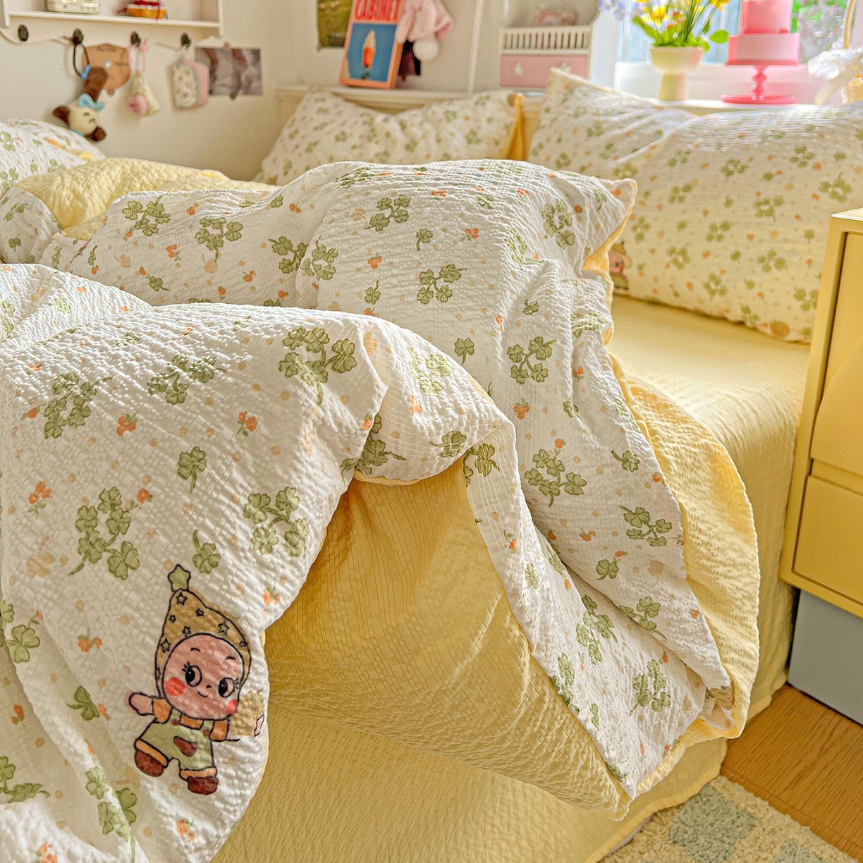 91家纺网 家纺一手货源 找家纺 欧妮家纺 2026新款泡芙棉印花四件套-跑量款 泡芙-甜美星星人