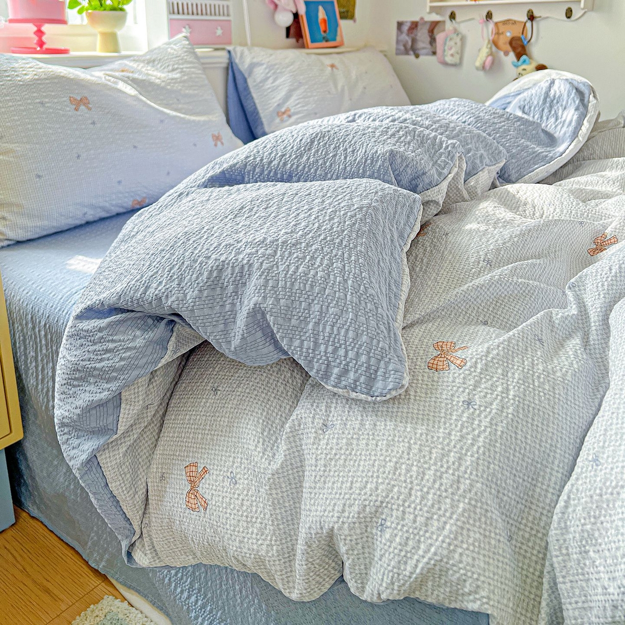 91家纺网 家纺一手货源 找家纺 欧妮家纺 2026新款泡芙棉印花四件套-跑量款 泡芙-格纹蝶梦