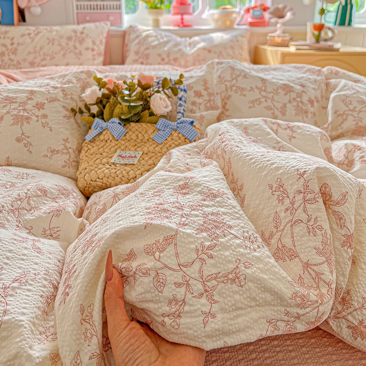 91家纺网 家纺一手货源 找家纺 欧妮家纺 2026新款泡芙棉印花四件套-跑量款 泡芙-花蔓（粉）