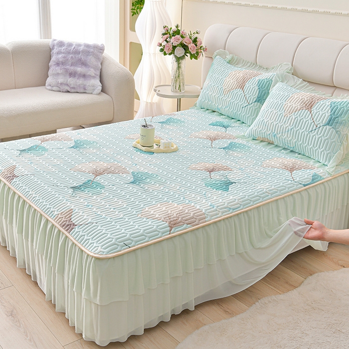 91家纺网 家纺一手货源 找家纺 （总）畅畅家纺 2026春夏新款凉感丝乳胶床裙凉席三件套印花凉席席子-足球花