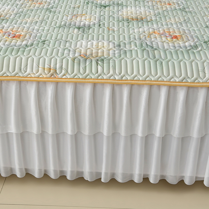 91家纺网 家纺一手货源 找家纺 畅畅家纺 2026春夏新款凉感丝乳胶床裙凉席三件套印花凉席席子-足球花 足球花-繁花-绿