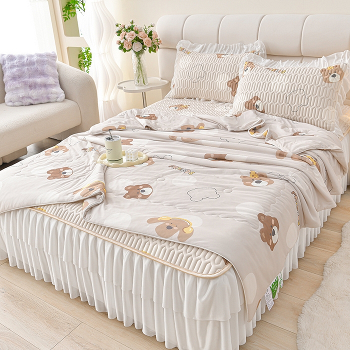 91家纺网 家纺一手货源 找家纺 畅畅家纺 2026春夏新款凉感丝乳胶床裙凉席三件套印花凉席席子-足球花 足球花-可爱小熊