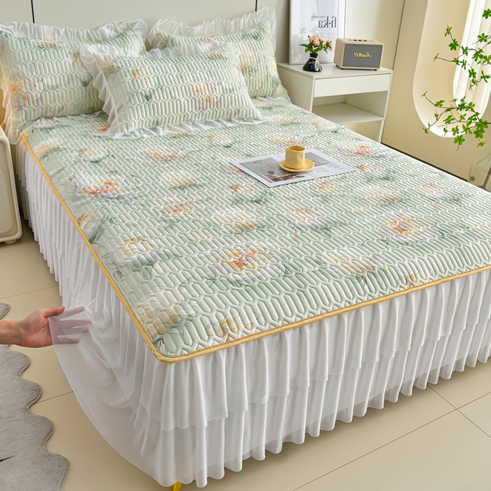 91家纺网 家纺一手货源 找家纺 畅畅家纺 2026春夏新款凉感丝乳胶床裙凉席三件套印花凉席席子-足球花 足球花-繁花-绿