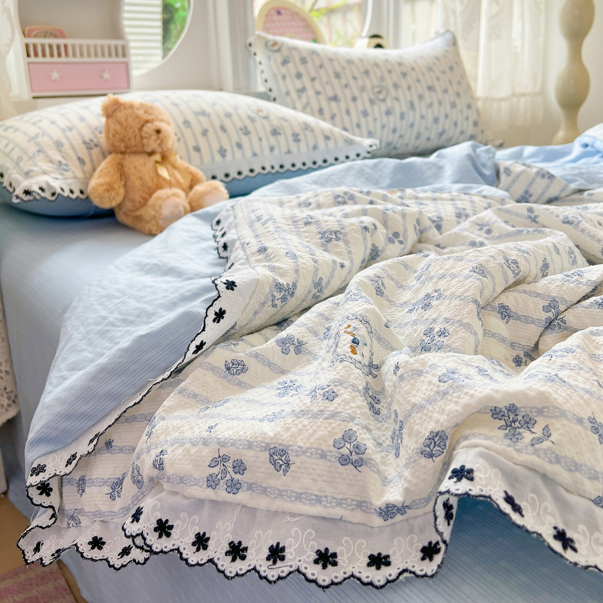 91家纺网 家纺一手货源 找家纺 （总）恒尚居 2026新款A类泡芙纱花边夏被夏凉被空调被四套件