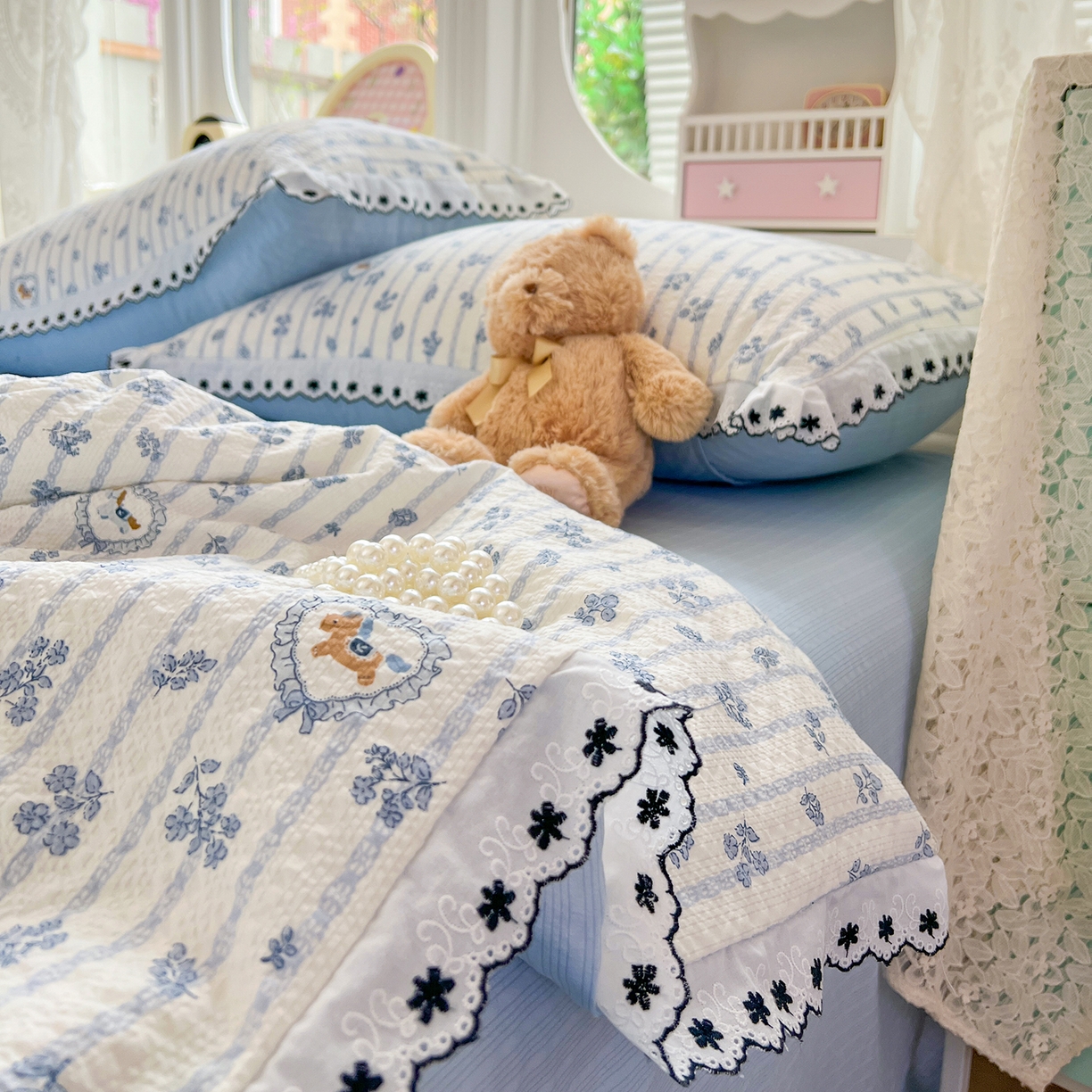 91家纺网 家纺一手货源 找家纺 （总）恒尚居 2026新款A类泡芙纱花边夏被夏凉被空调被四套件