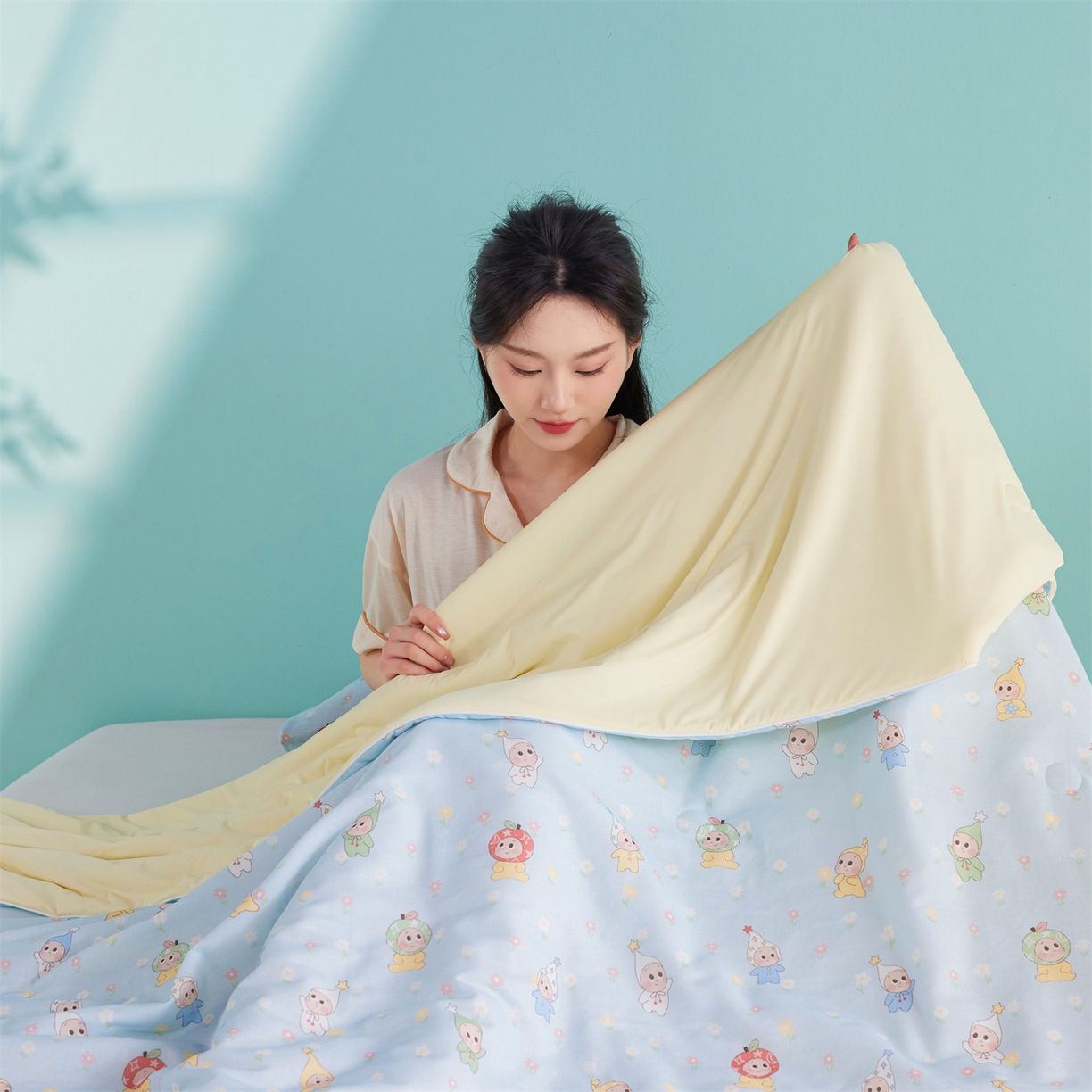 91家纺网 家纺一手货源 找家纺 瑞米家居 2026新款A类冰纱双感被夏被夏凉被空调被 花园萌宠-蓝