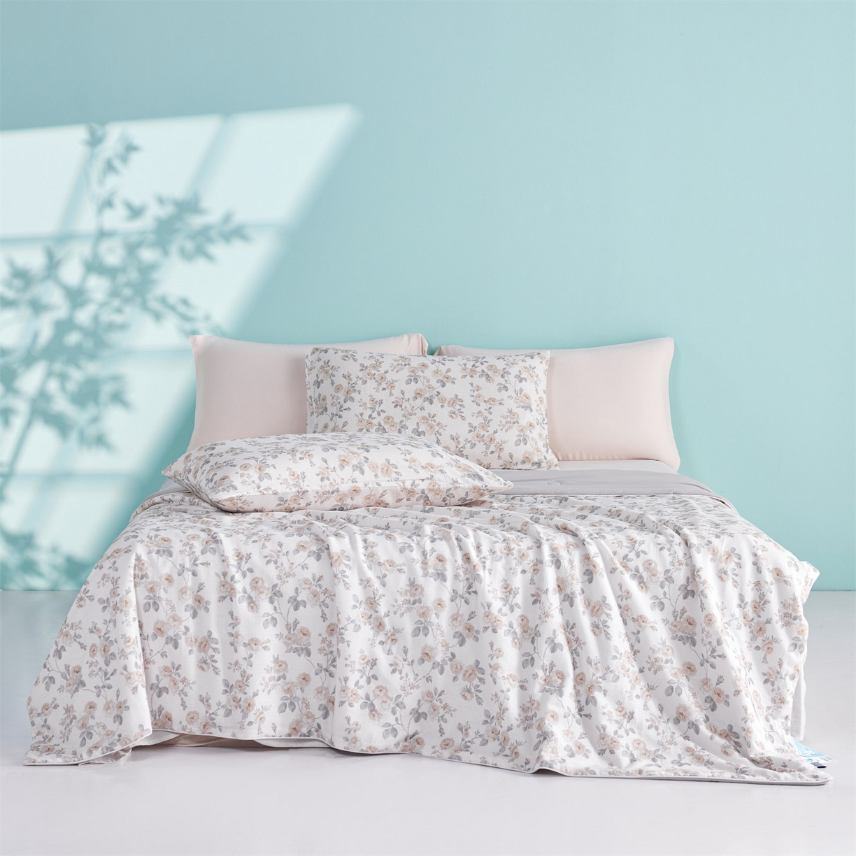 91家纺网 家纺一手货源 找家纺 瑞米家居 2026新款A类冰纱双感被夏被夏凉被空调被 恋雨-米