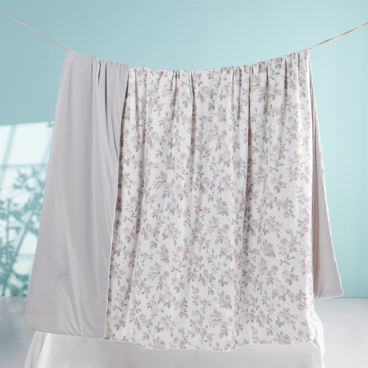 91家纺网 家纺一手货源 找家纺 瑞米家居 2026新款A类冰纱双感被夏被夏凉被空调被 恋雨-米