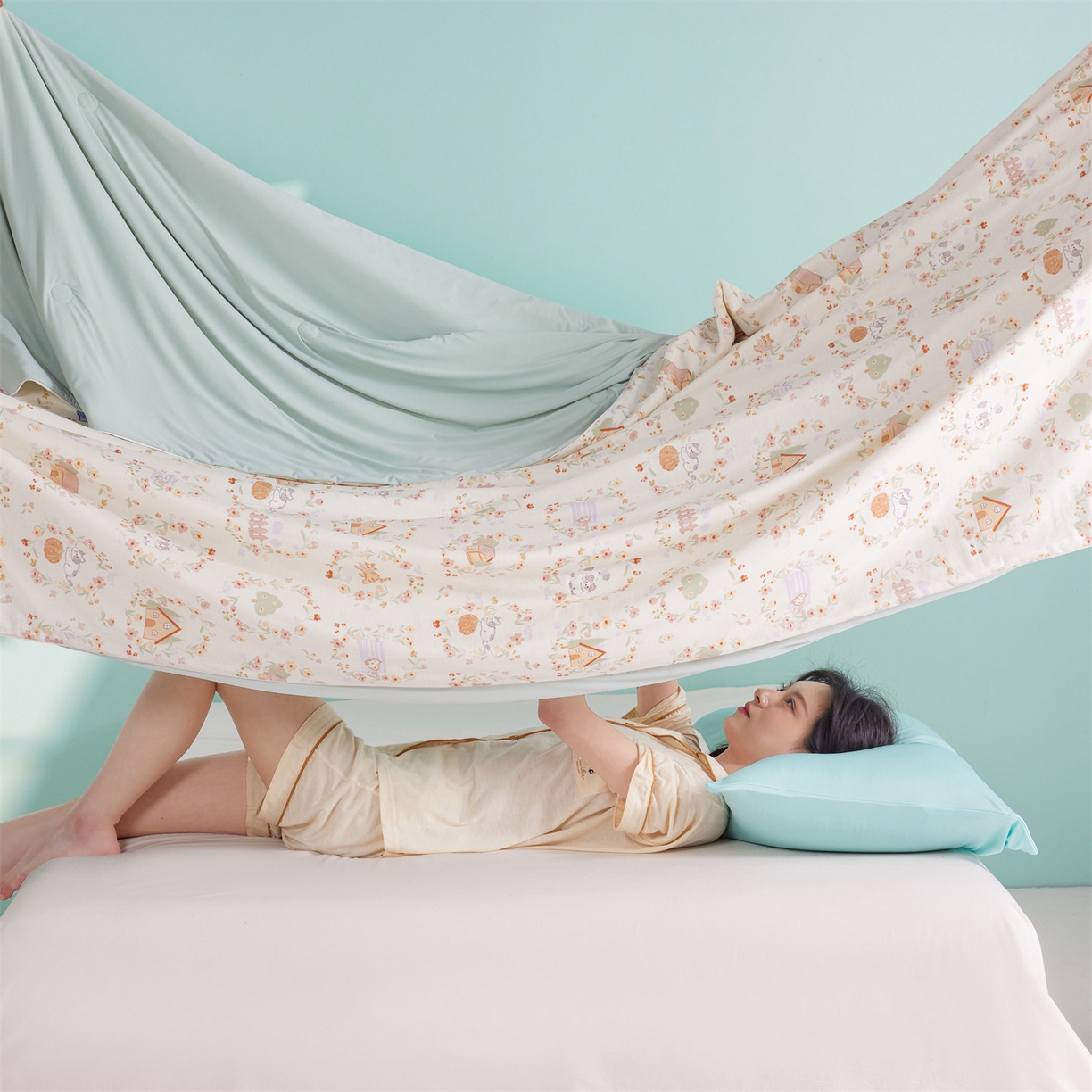 91家纺网 家纺一手货源 找家纺 瑞米家居 2026新款A类冰纱双感被夏被夏凉被空调被 萌宠小猫-米