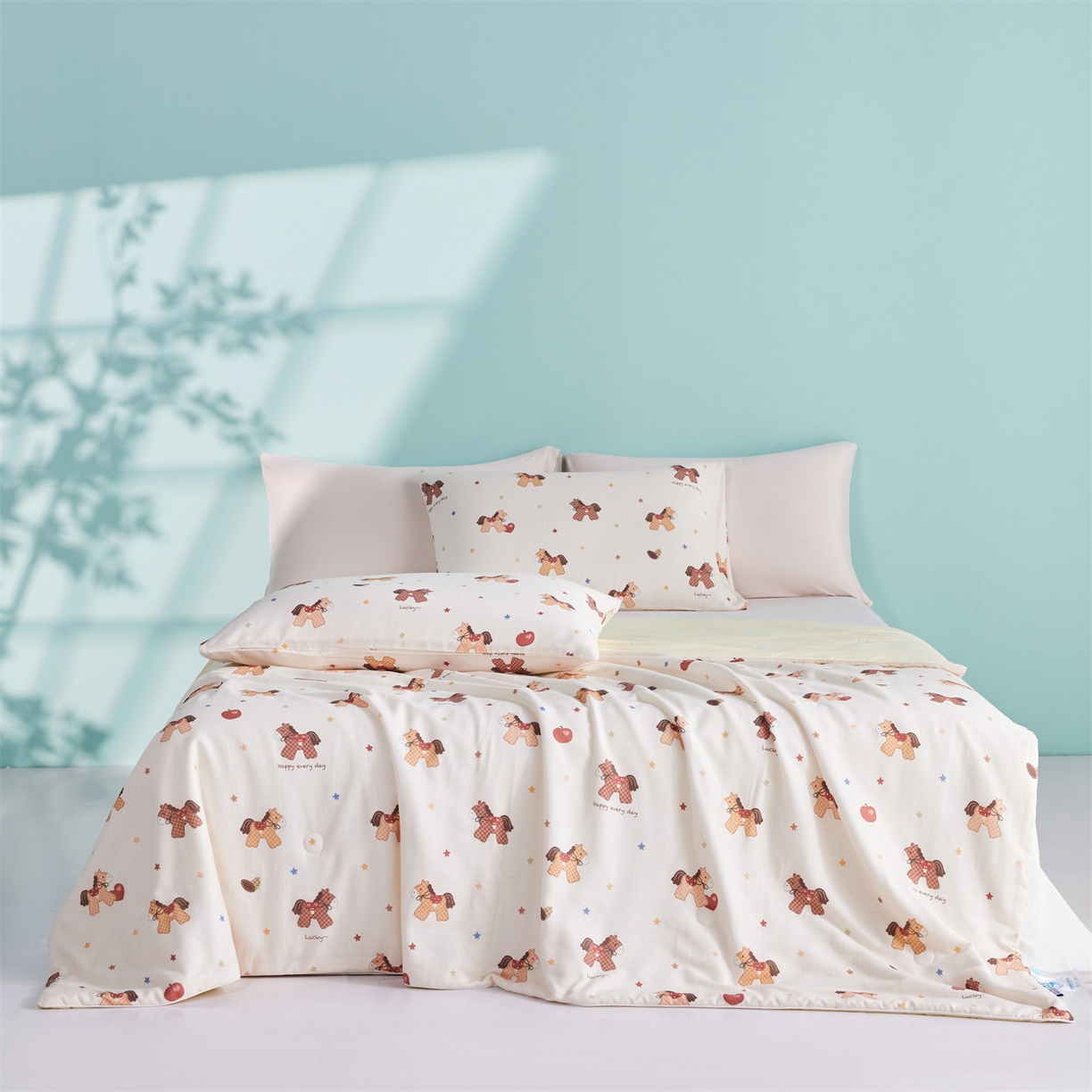 91家纺网 家纺一手货源 找家纺 瑞米家居 2026新款A类冰纱双感被夏被夏凉被空调被 木马-米