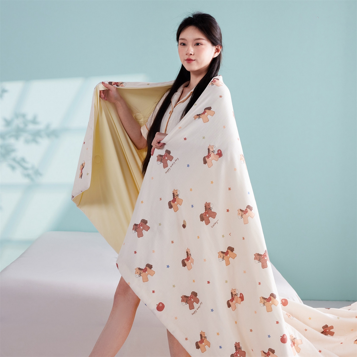 91家纺网 家纺一手货源 找家纺 瑞米家居 2026新款A类冰纱双感被夏被夏凉被空调被 木马-米