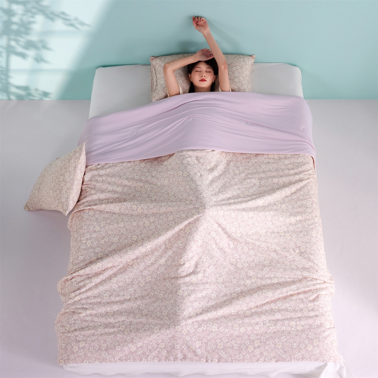 91家纺网 家纺一手货源 找家纺 瑞米家居 2026新款A类冰纱双感被夏被夏凉被空调被 蔷薇-粉
