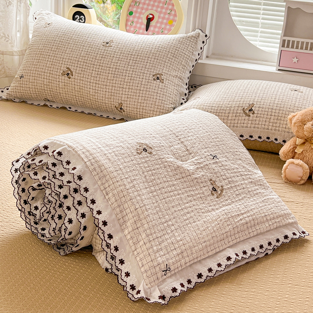 91家纺网 家纺一手货源 找家纺 （总）恒尚居 2026新款A类泡芙纱花边夏被夏凉被空调被四套件