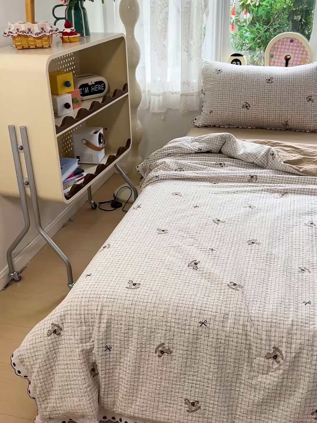 91家纺网 家纺一手货源 找家纺 恒尚居 2026新款A类泡芙纱花边夏被夏凉被空调被四套件 【细格木马】全棉花边