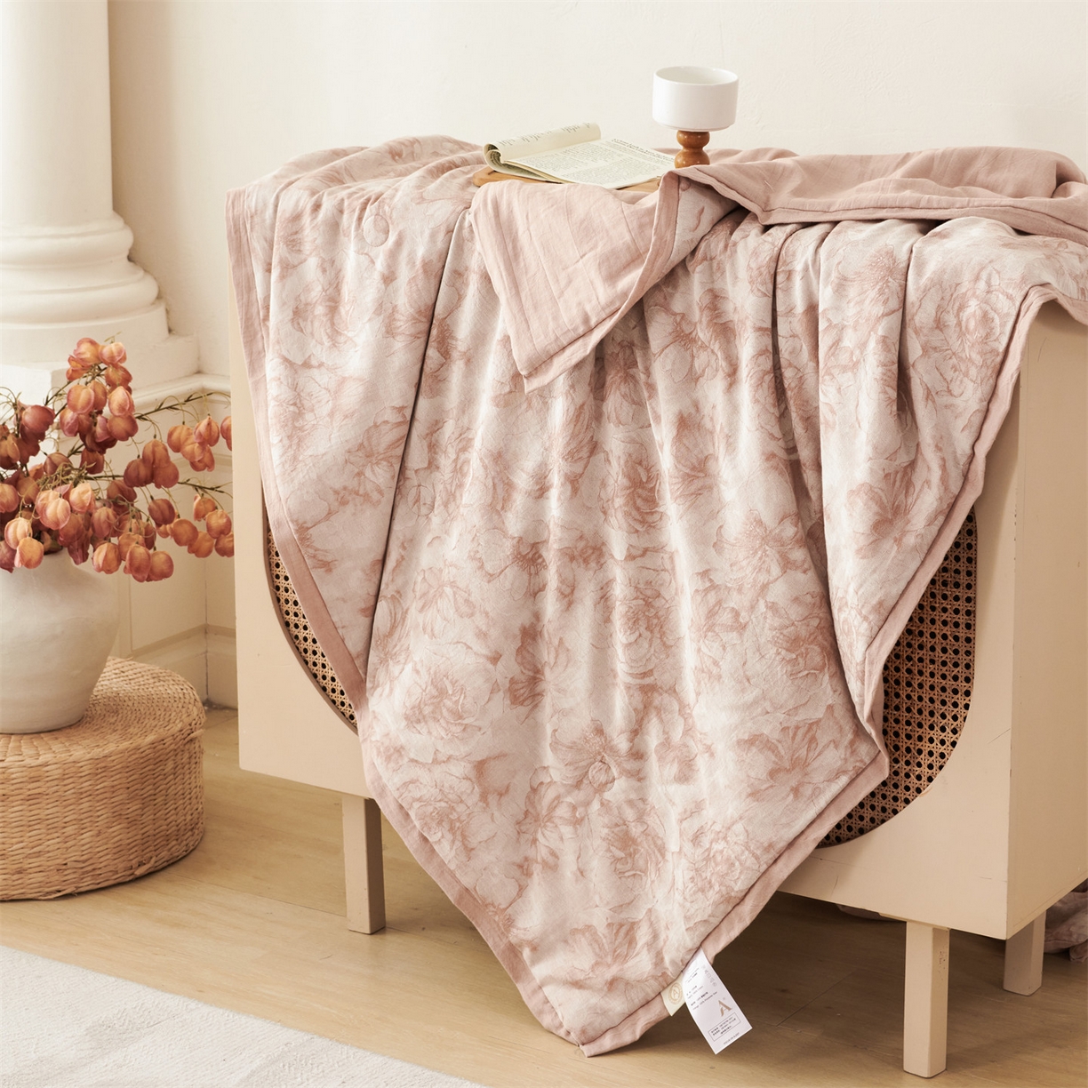 91家纺网 家纺一手货源 找家纺 瑞米家居 2026新款全棉色织花夏被夏凉被空调被 花与月-肉粉