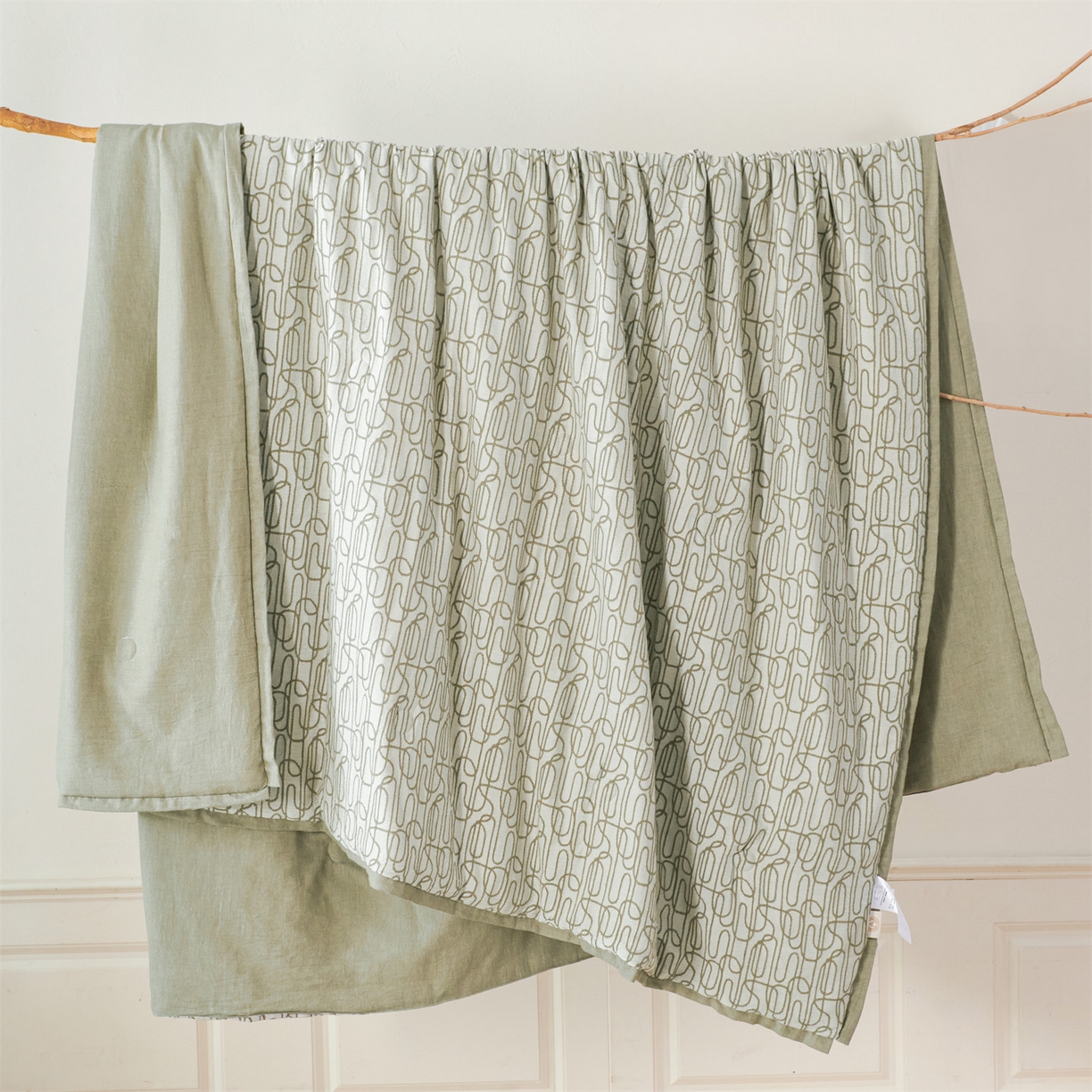 91家纺网 家纺一手货源 找家纺 瑞米家居 2026新款全棉色织花夏被夏凉被空调被 时律-灰绿