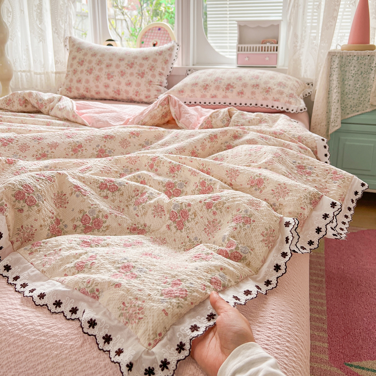 91家纺网 家纺一手货源 找家纺 恒尚居 2026新款A类泡芙纱花边夏被夏凉被空调被四套件 【玫瑰织语】全棉花边