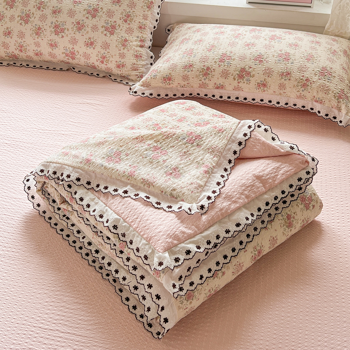 91家纺网 家纺一手货源 找家纺 恒尚居 2026新款A类泡芙纱花边夏被夏凉被空调被四套件 【玫瑰织语】全棉花边