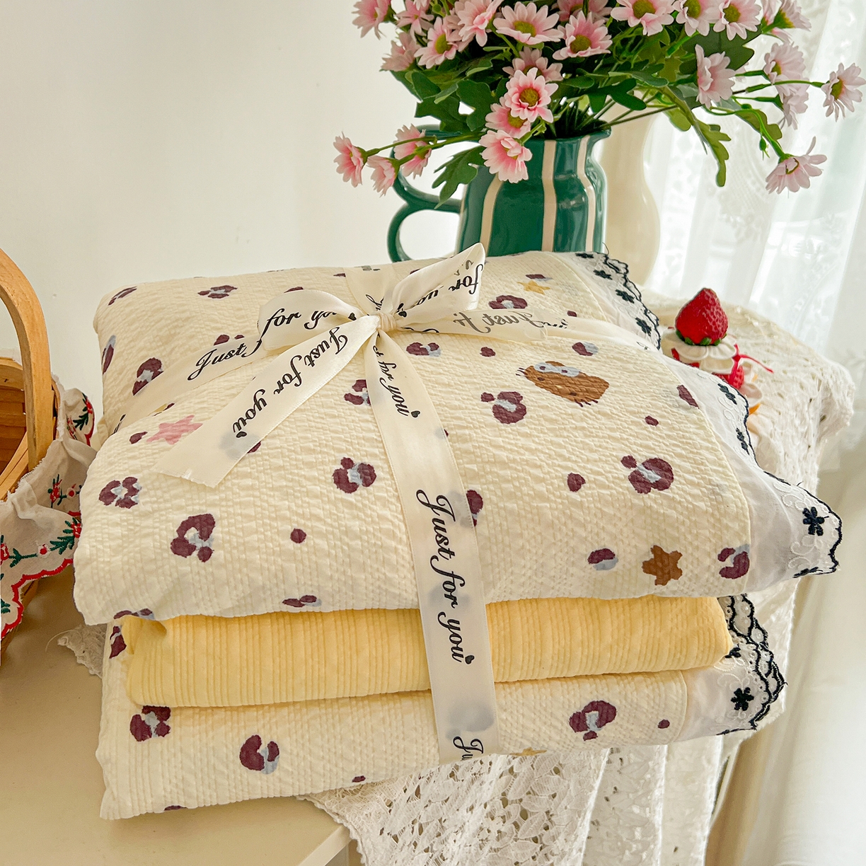 91家纺网 家纺一手货源 找家纺 恒尚居 2026新款A类泡芙纱花边夏被夏凉被空调被四套件 【奶呼小猫】全棉花边