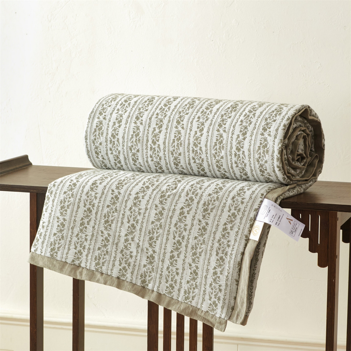 91家纺网 家纺一手货源 找家纺 瑞米家居 2026新款全棉色织花夏被夏凉被空调被 望野-灰绿