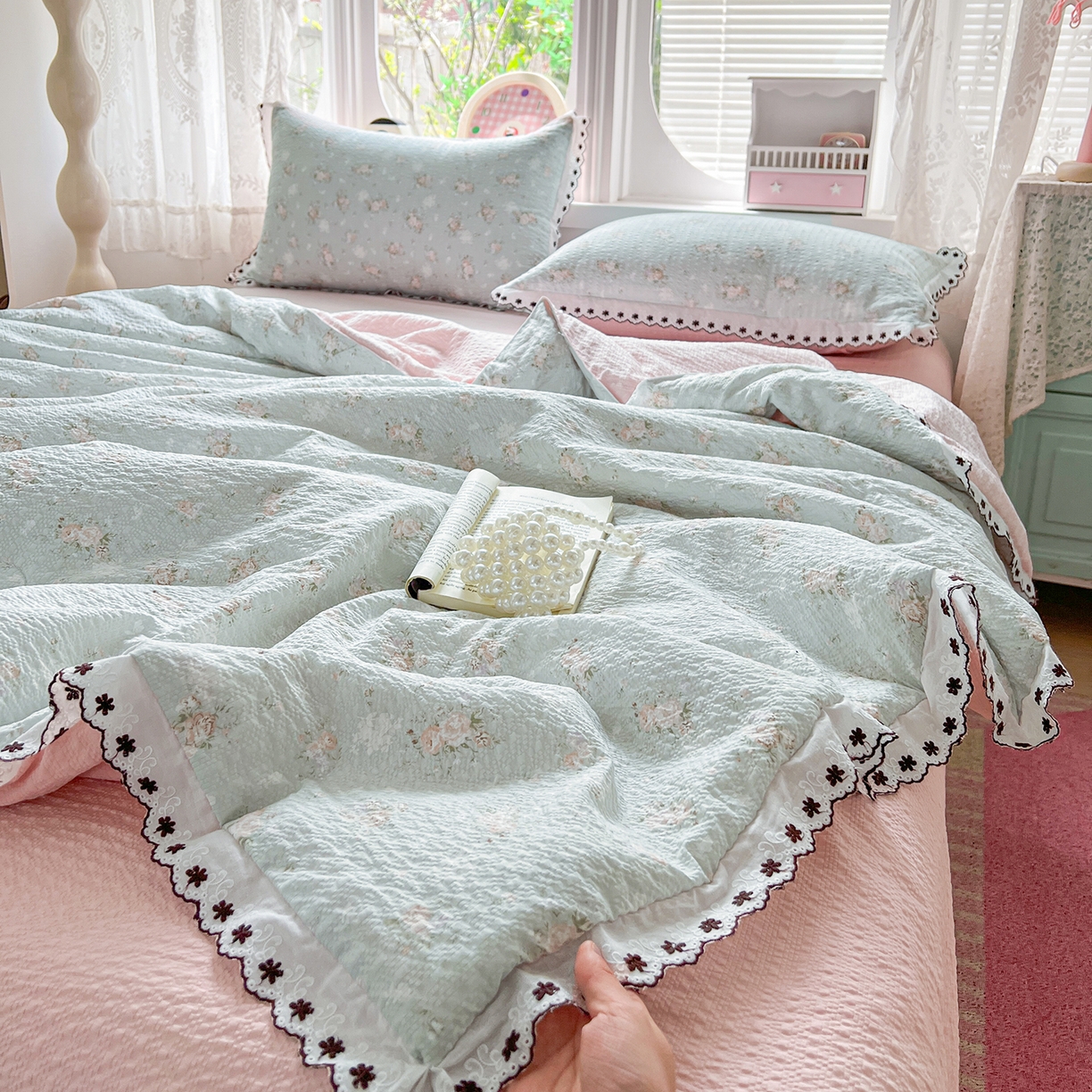 91家纺网 家纺一手货源 找家纺 恒尚居 2026新款A类泡芙纱花边夏被夏凉被空调被四套件 【清新粉玫瑰】全棉花边