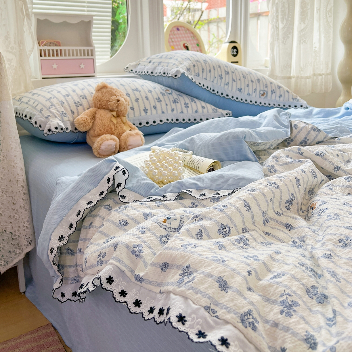 91家纺网 家纺一手货源 找家纺 恒尚居 2026新款A类泡芙纱花边夏被夏凉被空调被四套件 【柔蓝爱心马】全棉花边